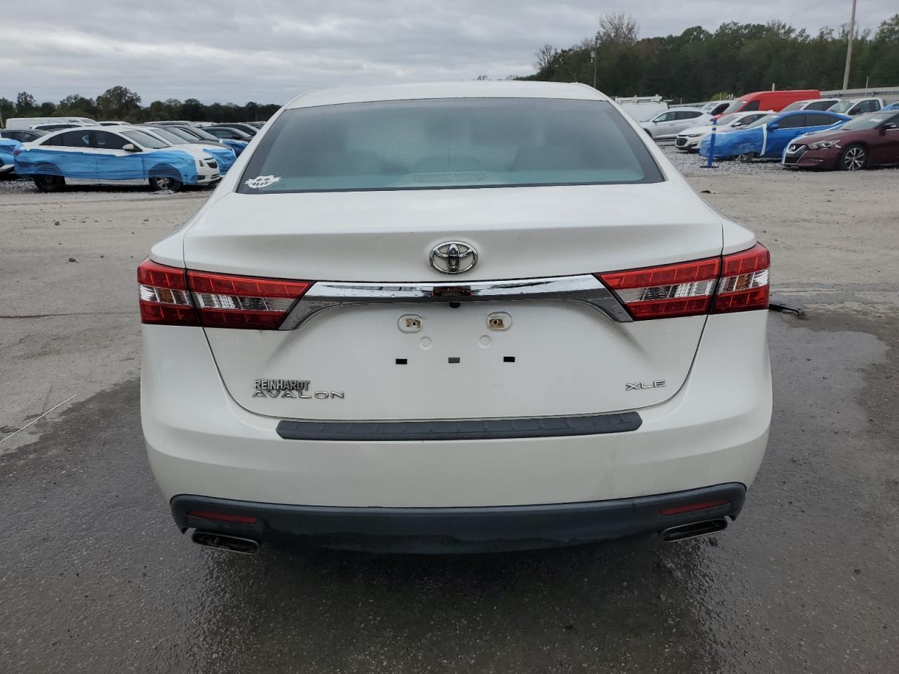 2013 TOYOTA Avalon