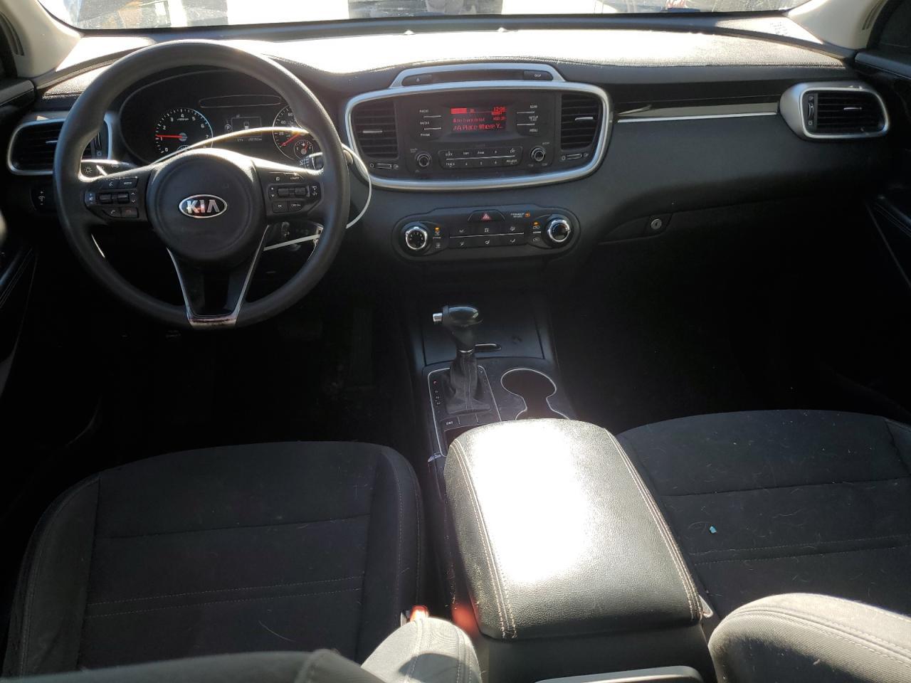 2016 KIA SORENTO