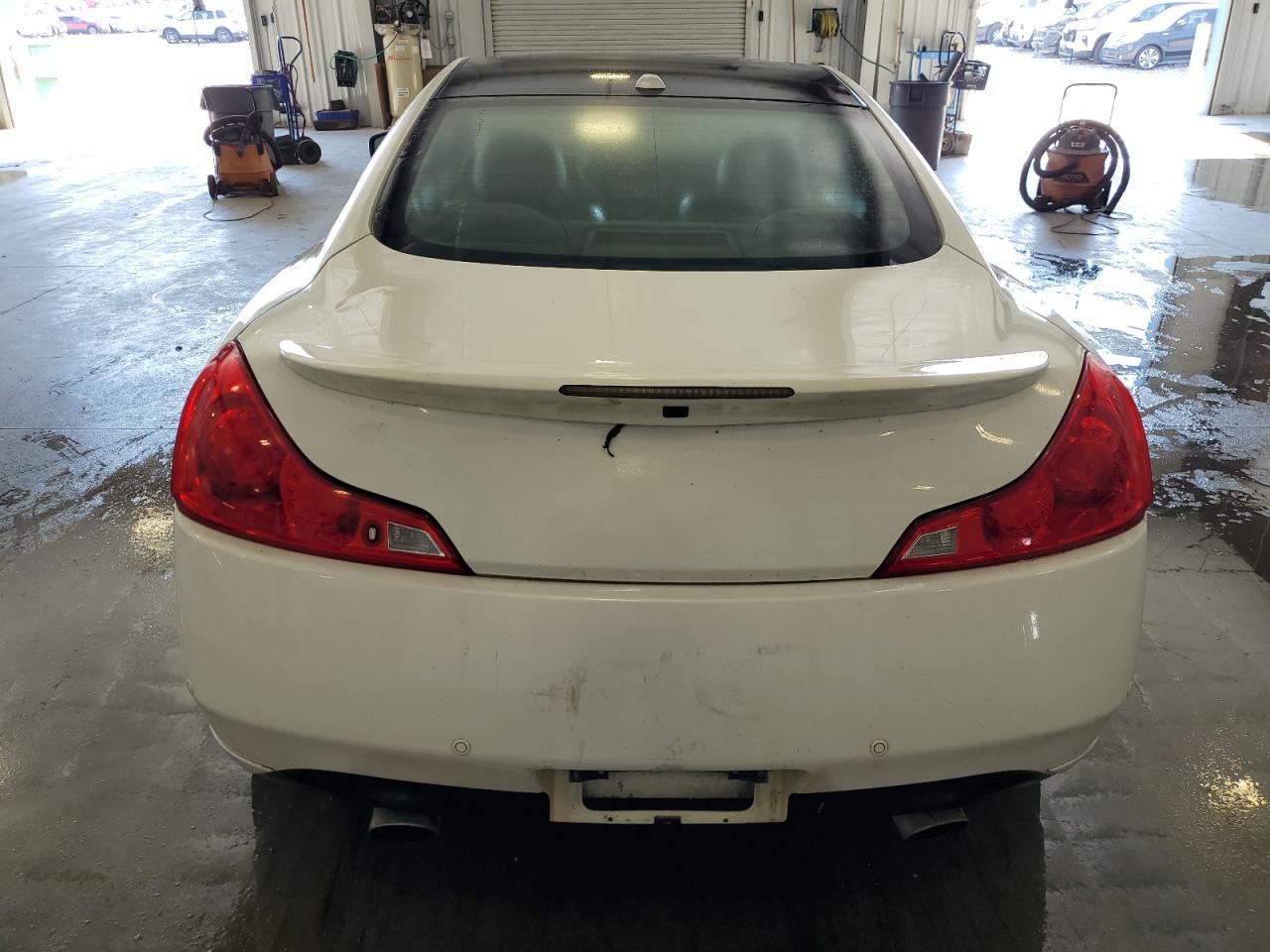 2012 INFINITI G37