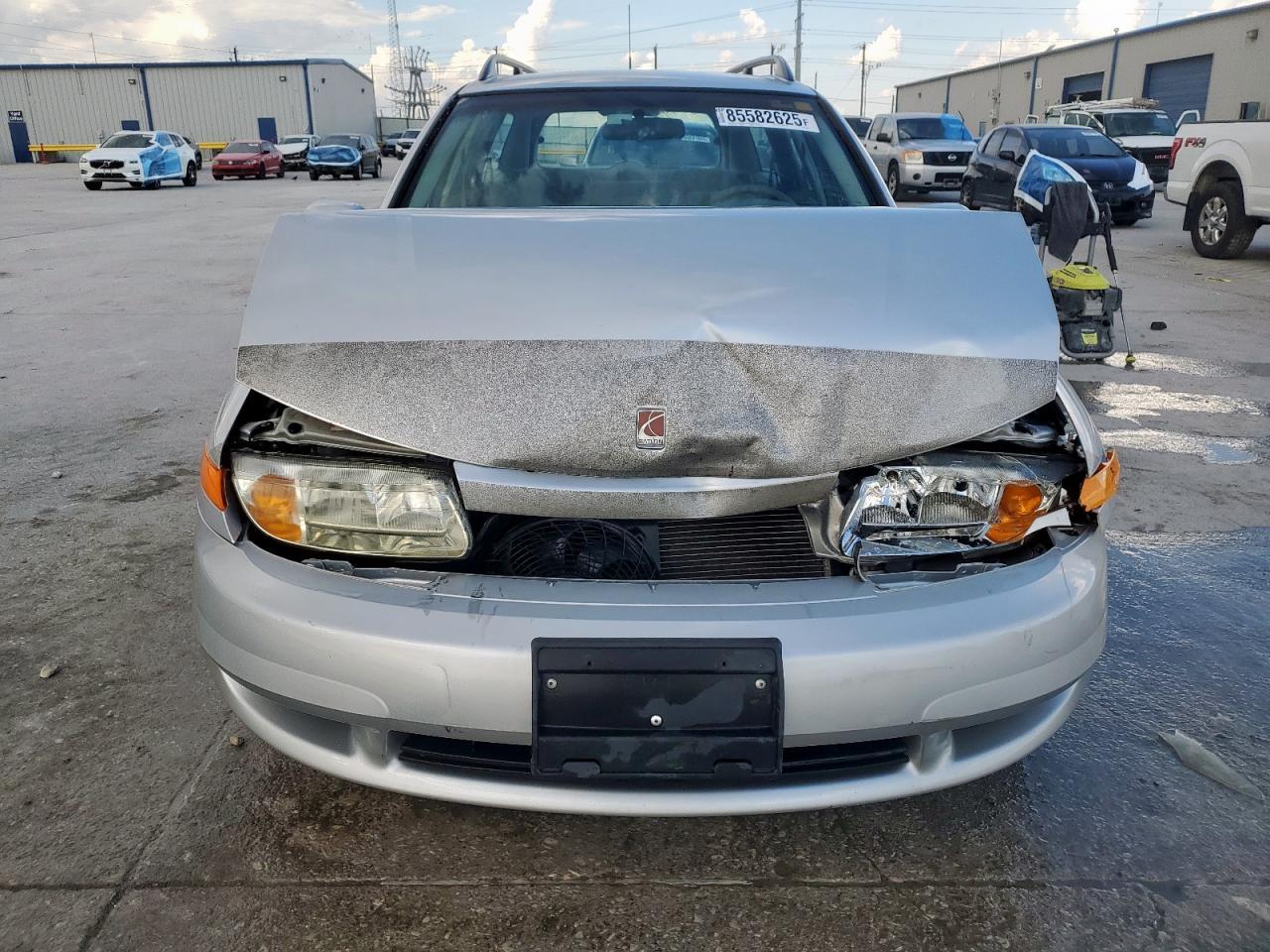 2002 SATURN Lw200