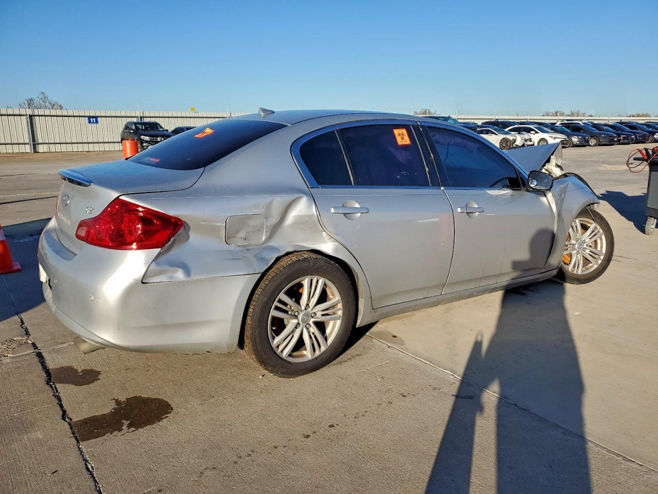 2011 INFINITI G37