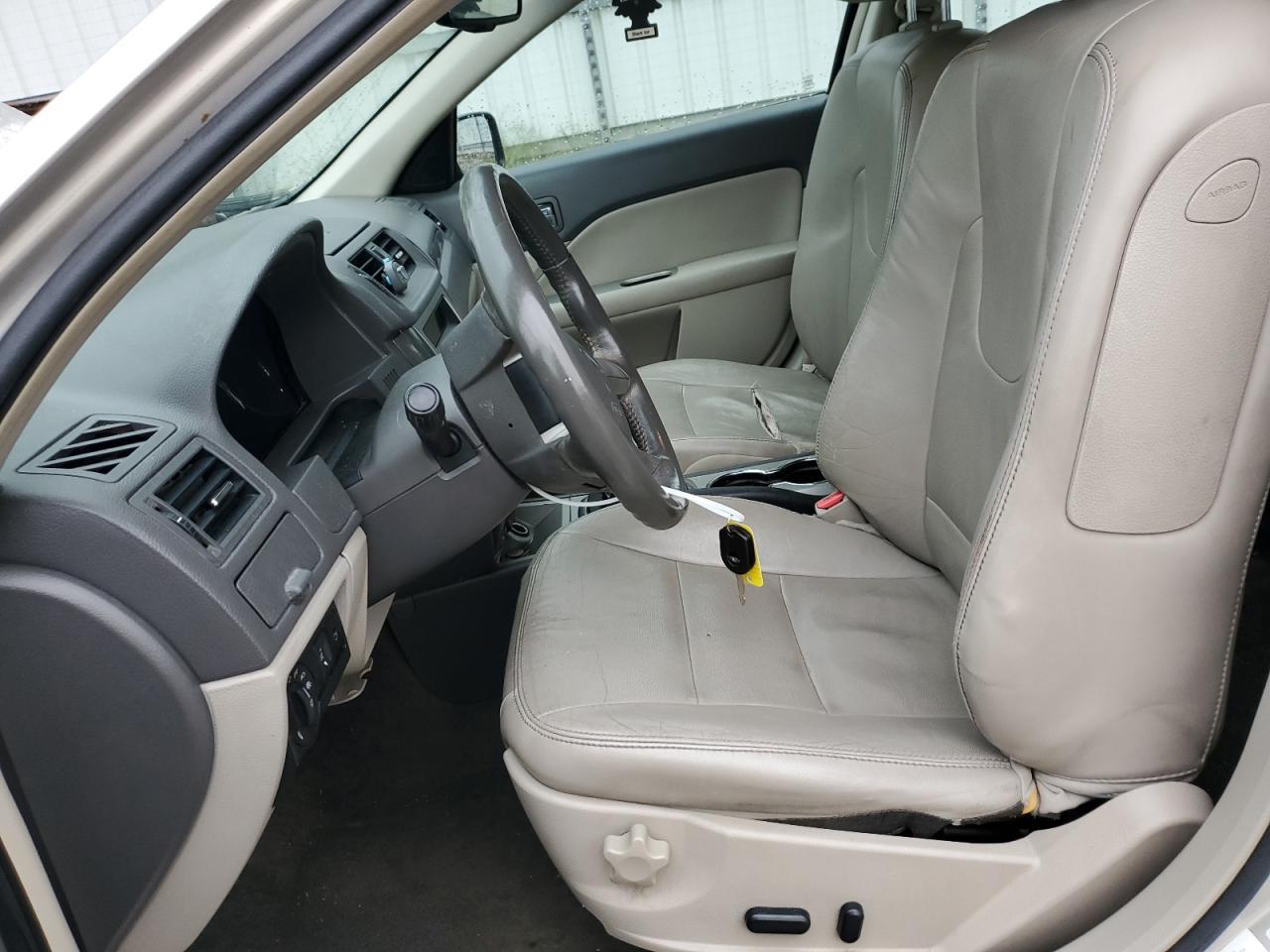 2010 FORD FUSION