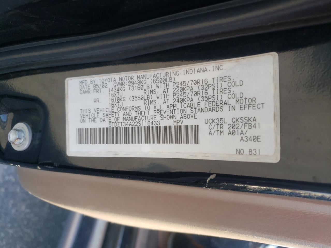 2002 TOYOTA Sequoia
