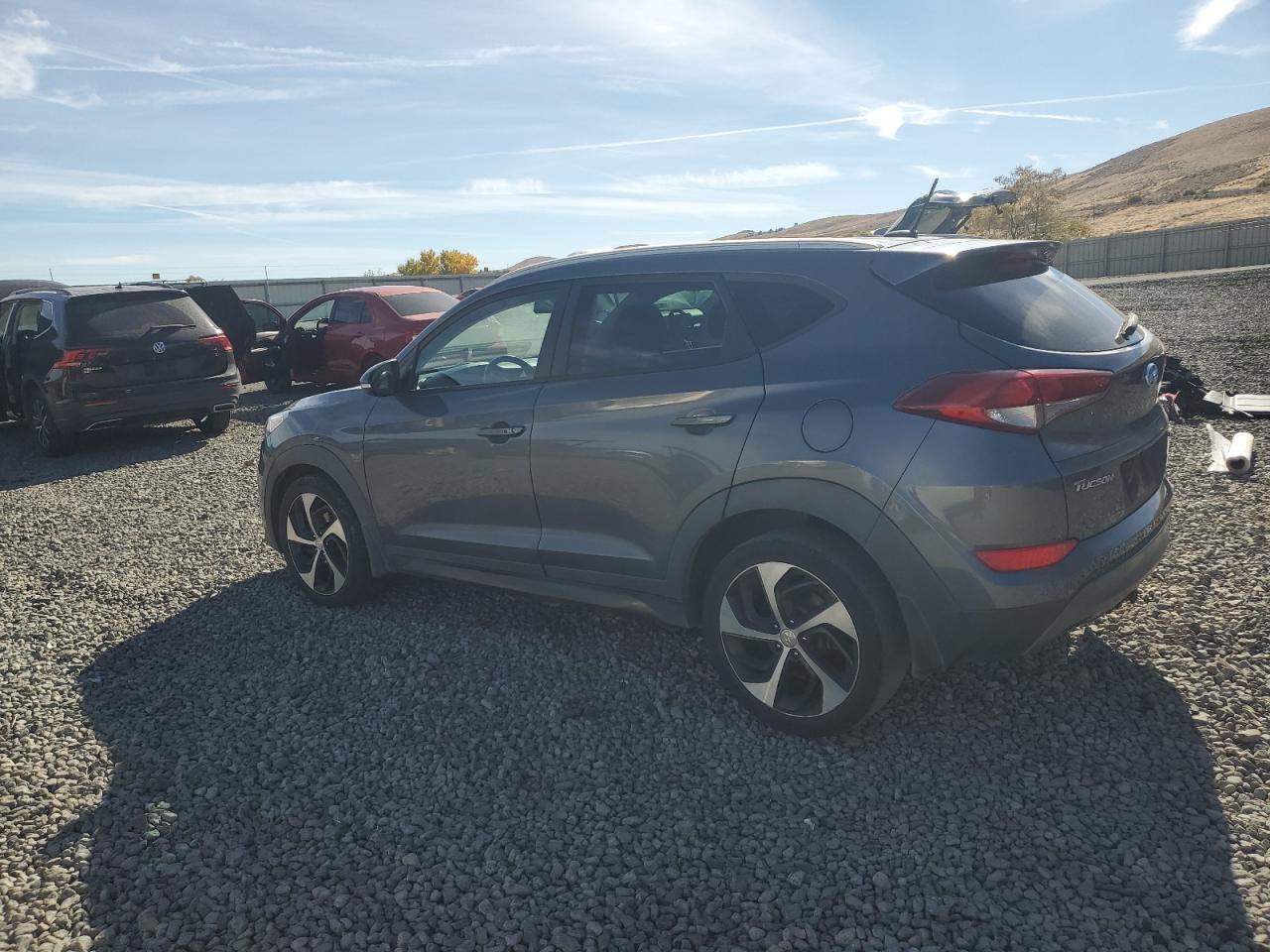 2016 HYUNDAI TUCSON