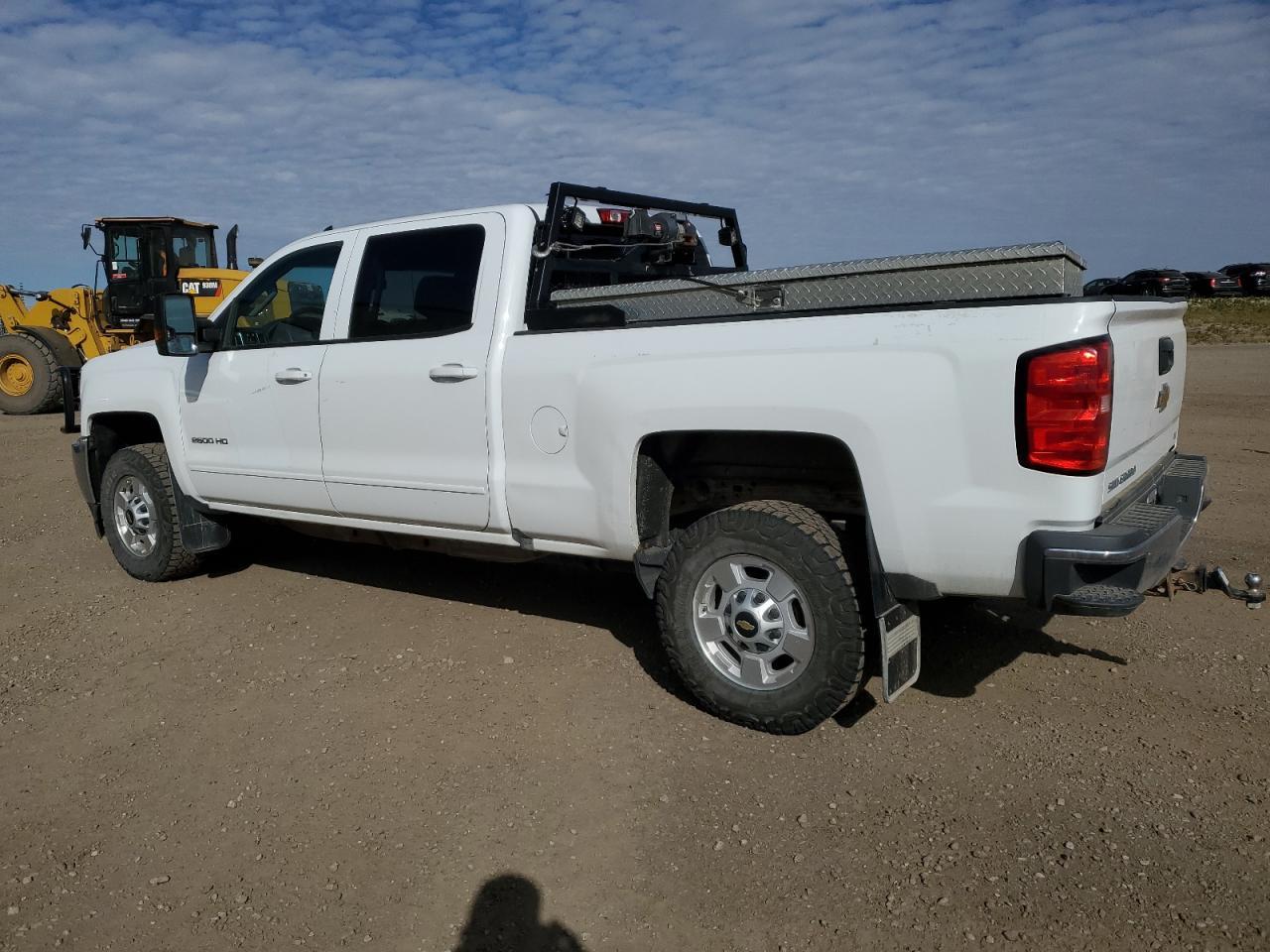 2018 CHEVROLET Silverado