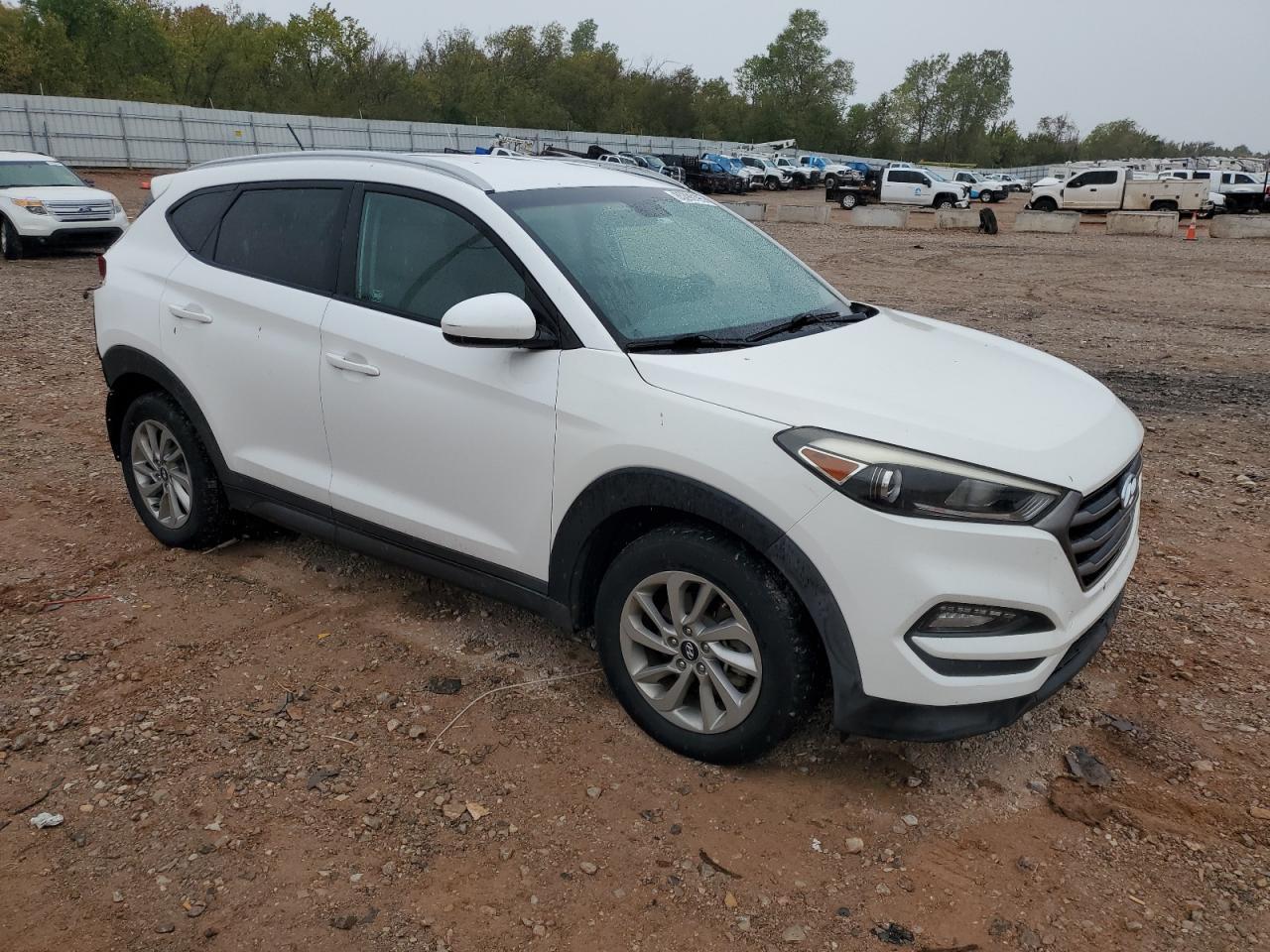 2016 HYUNDAI TUCSON