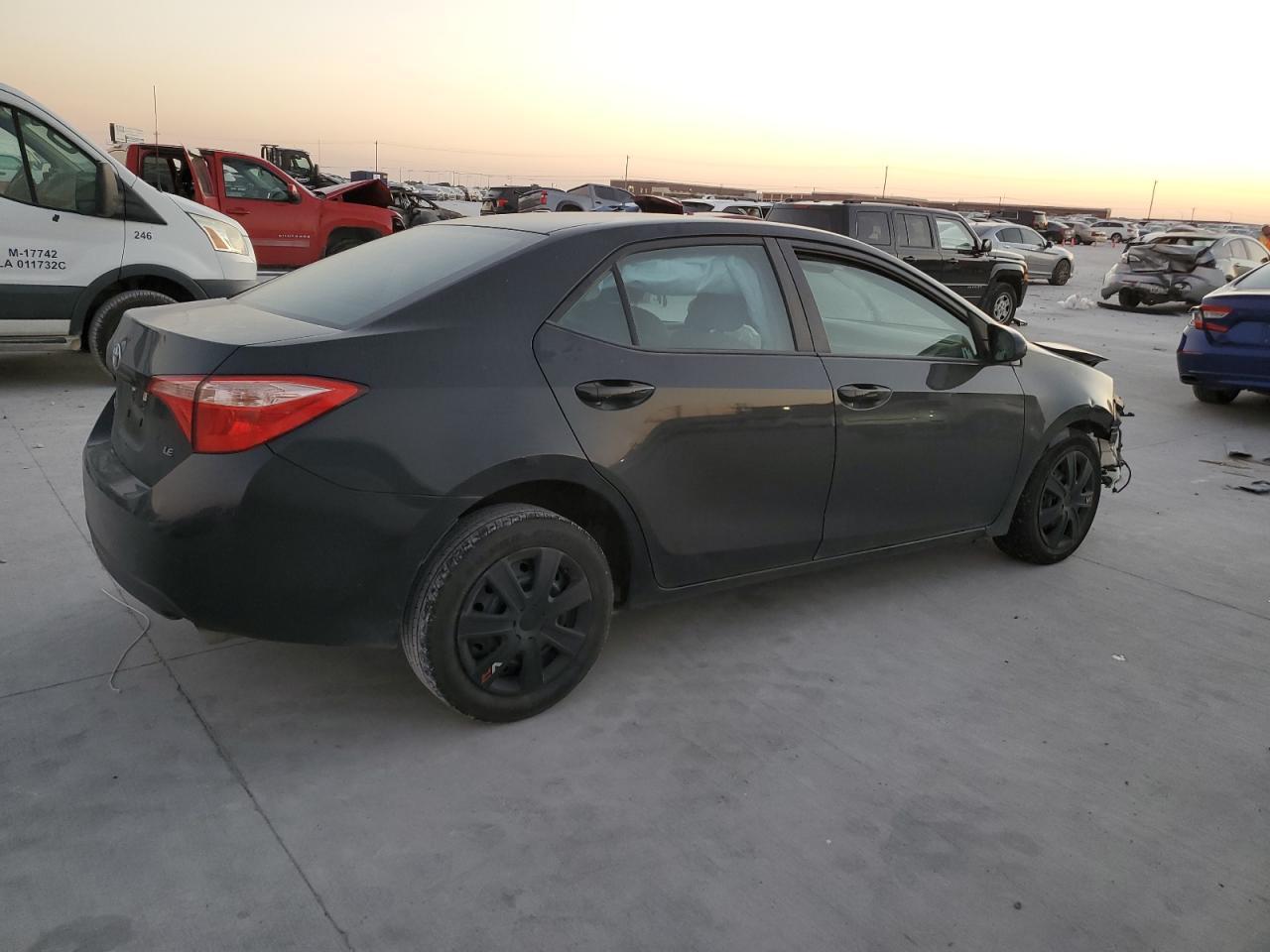 2019 TOYOTA COROLLA