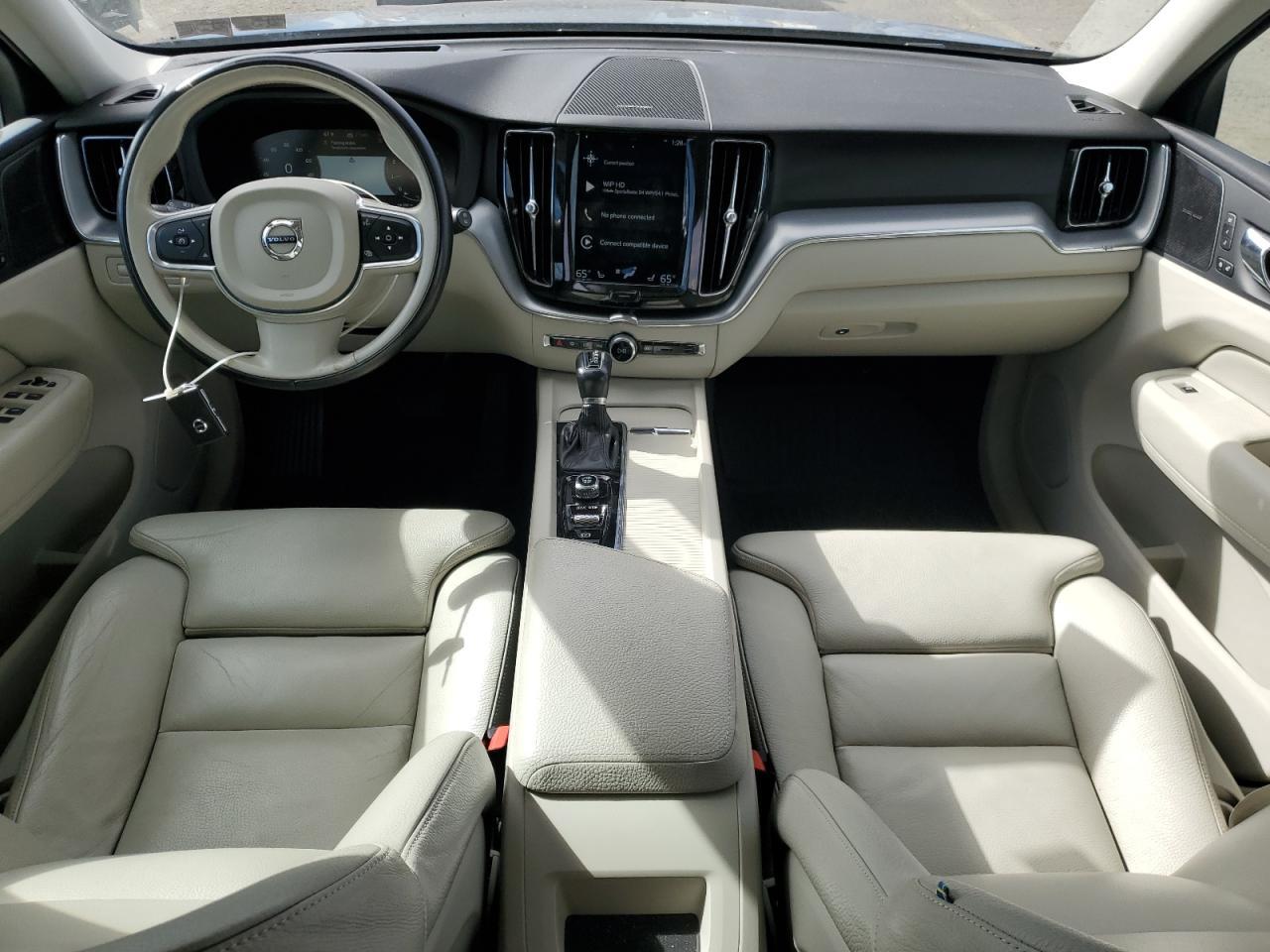 2019 VOLVO XC60