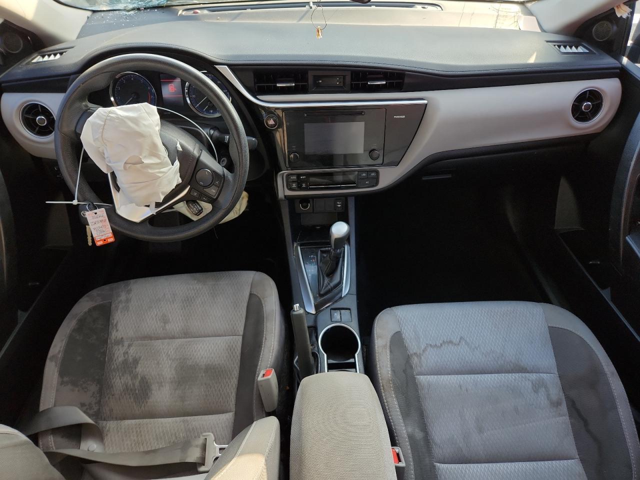 2017 TOYOTA COROLLA