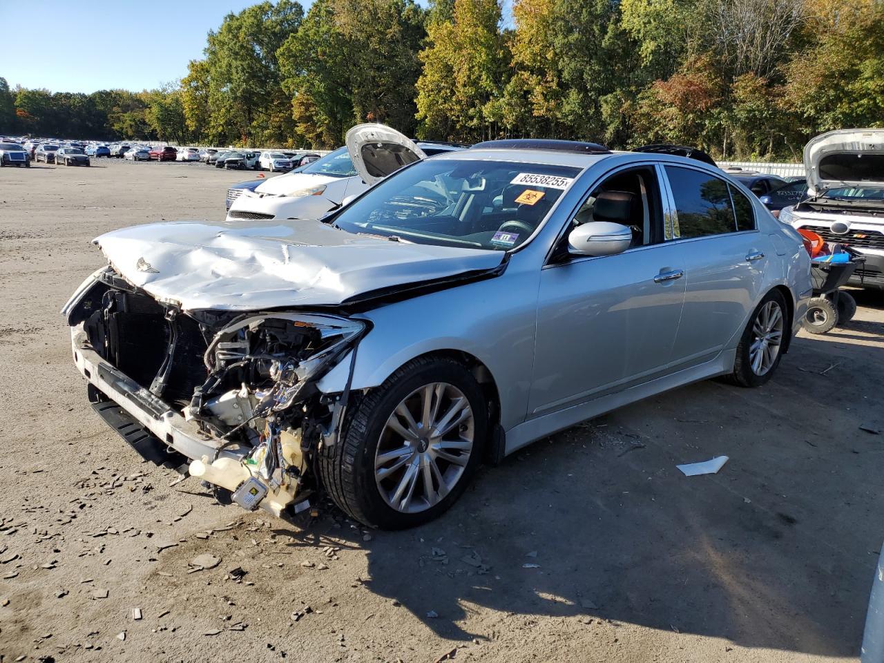 2013 HYUNDAI GENESIS
