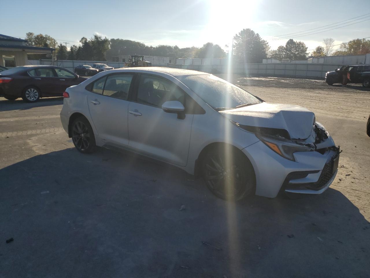 2023 TOYOTA COROLLA