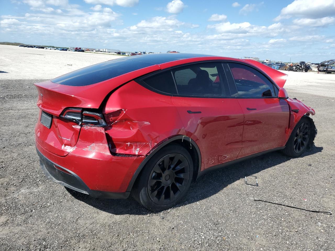 2022 TESLA MODEL Y