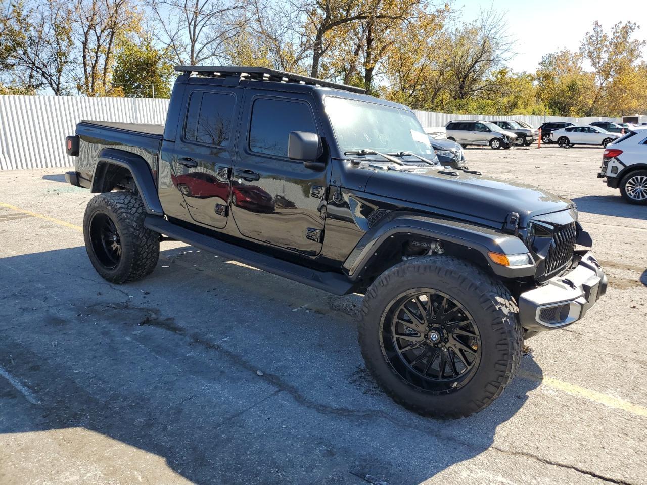2022 JEEP Gladiator