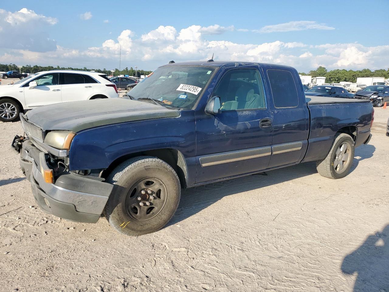 2004 CHEVROLET Silverado