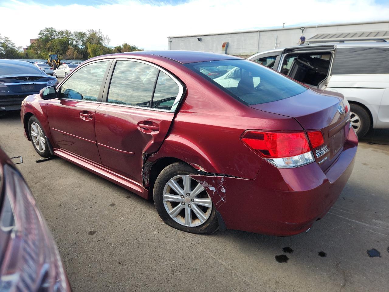 2012 SUBARU Legacy