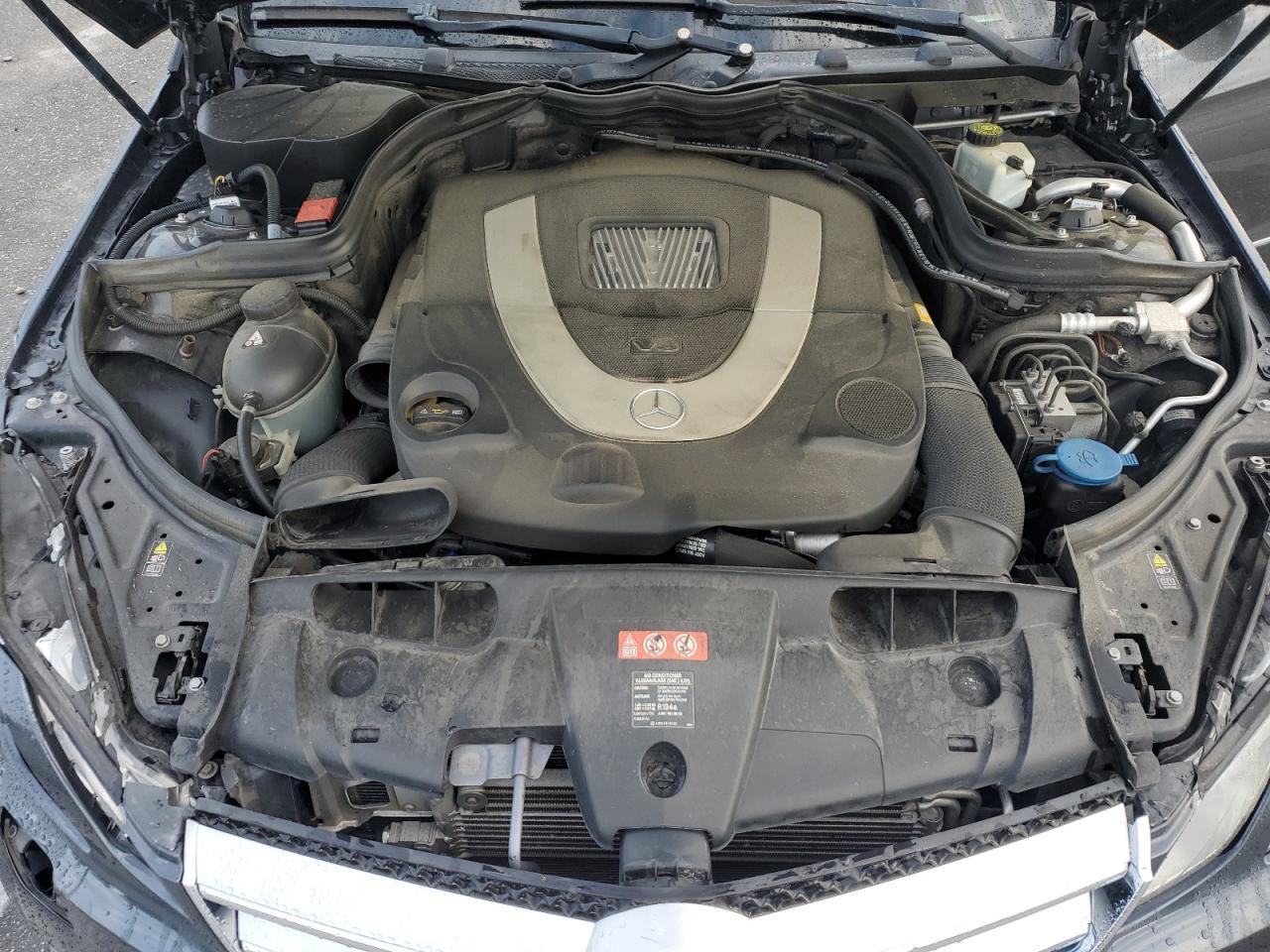 2011 MERCEDES-BENZ E-Class