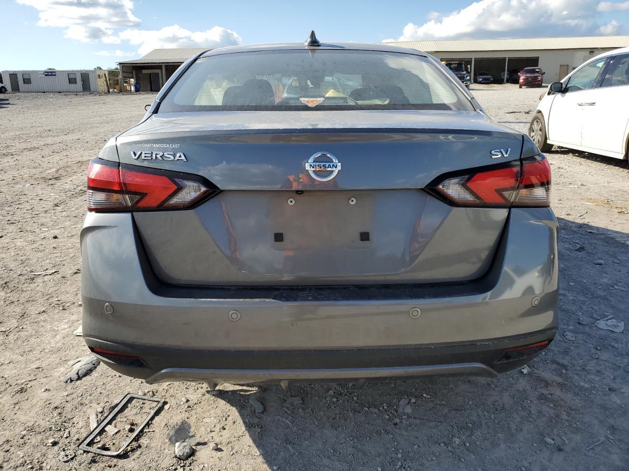2021 NISSAN VERSA