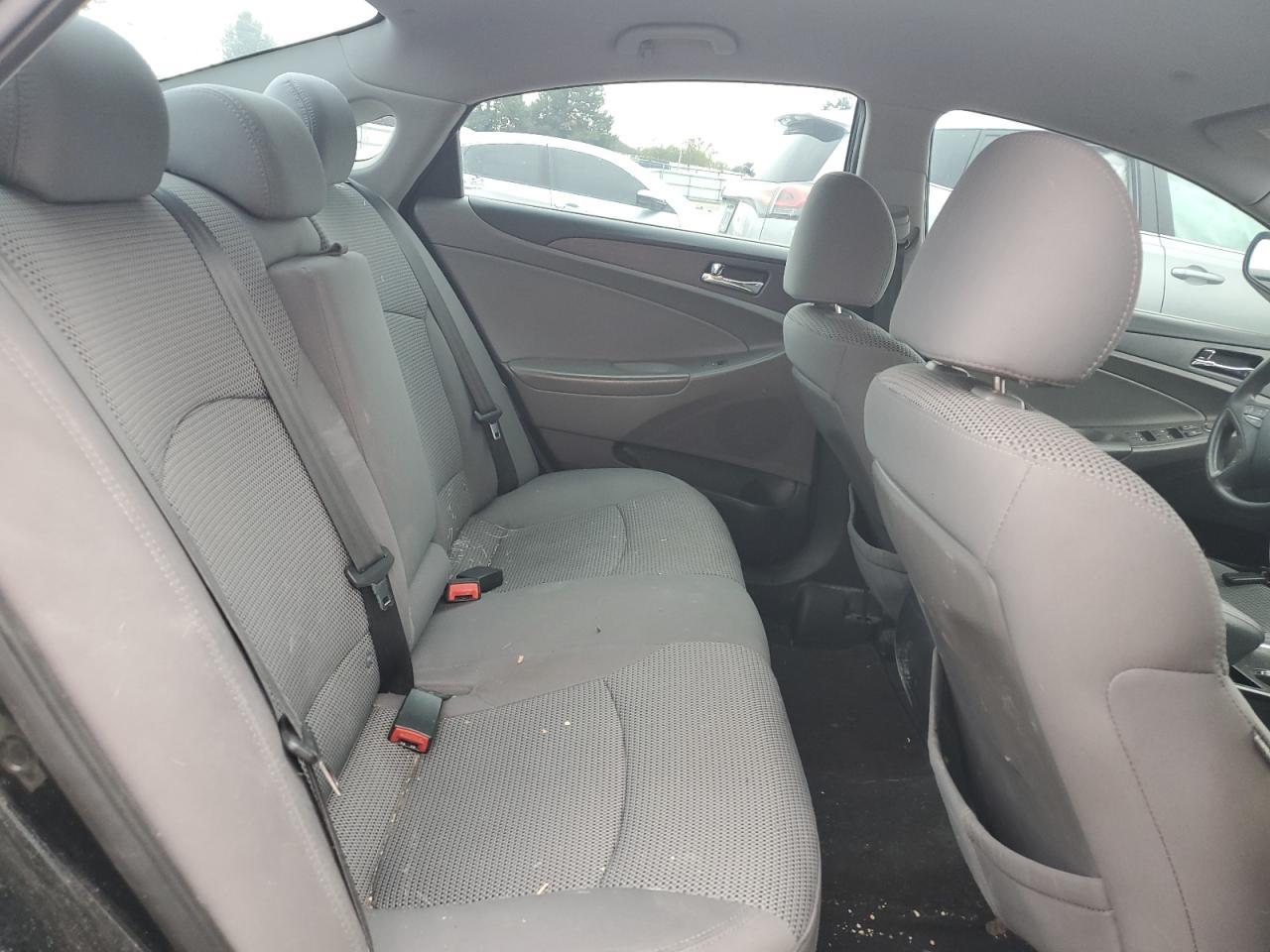 2011 HYUNDAI SONATA