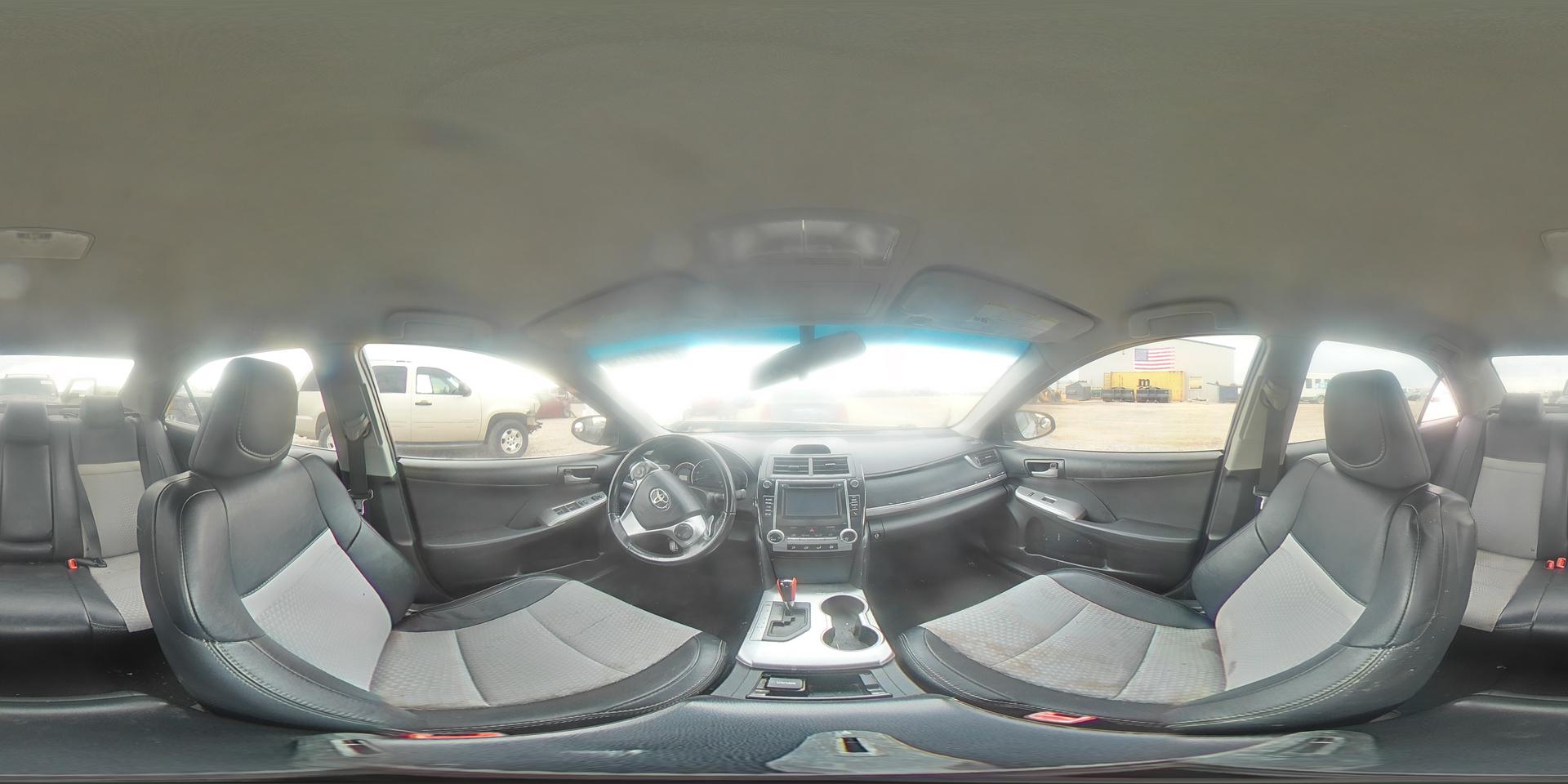 2014 TOYOTA CAMRY