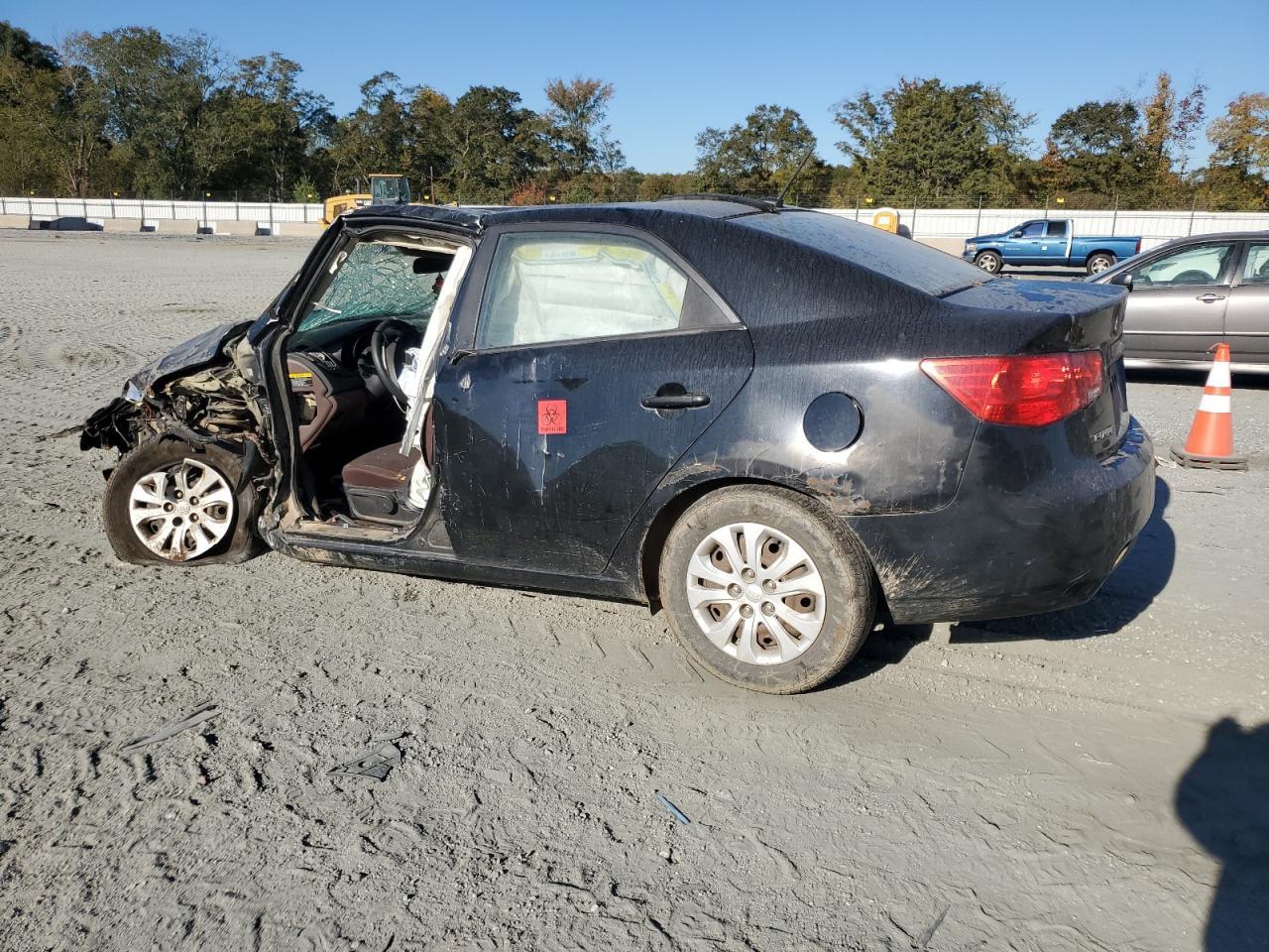 2010 KIA FORTE