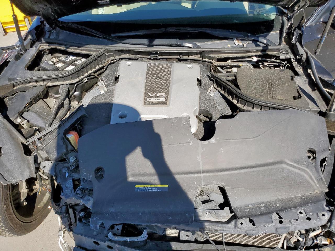 2015 INFINITI Q50