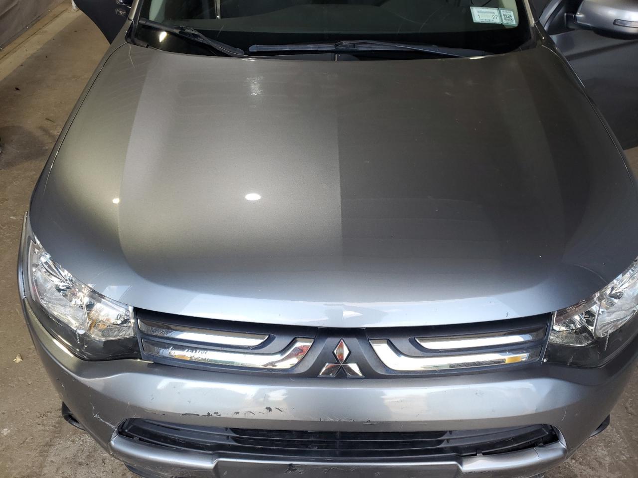 2014 MITSUBISHI outlander
