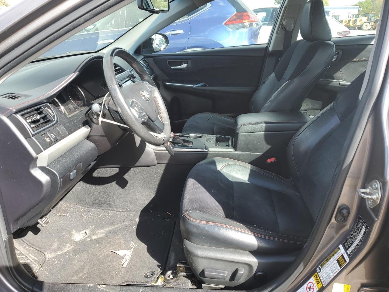 2017 TOYOTA CAMRY