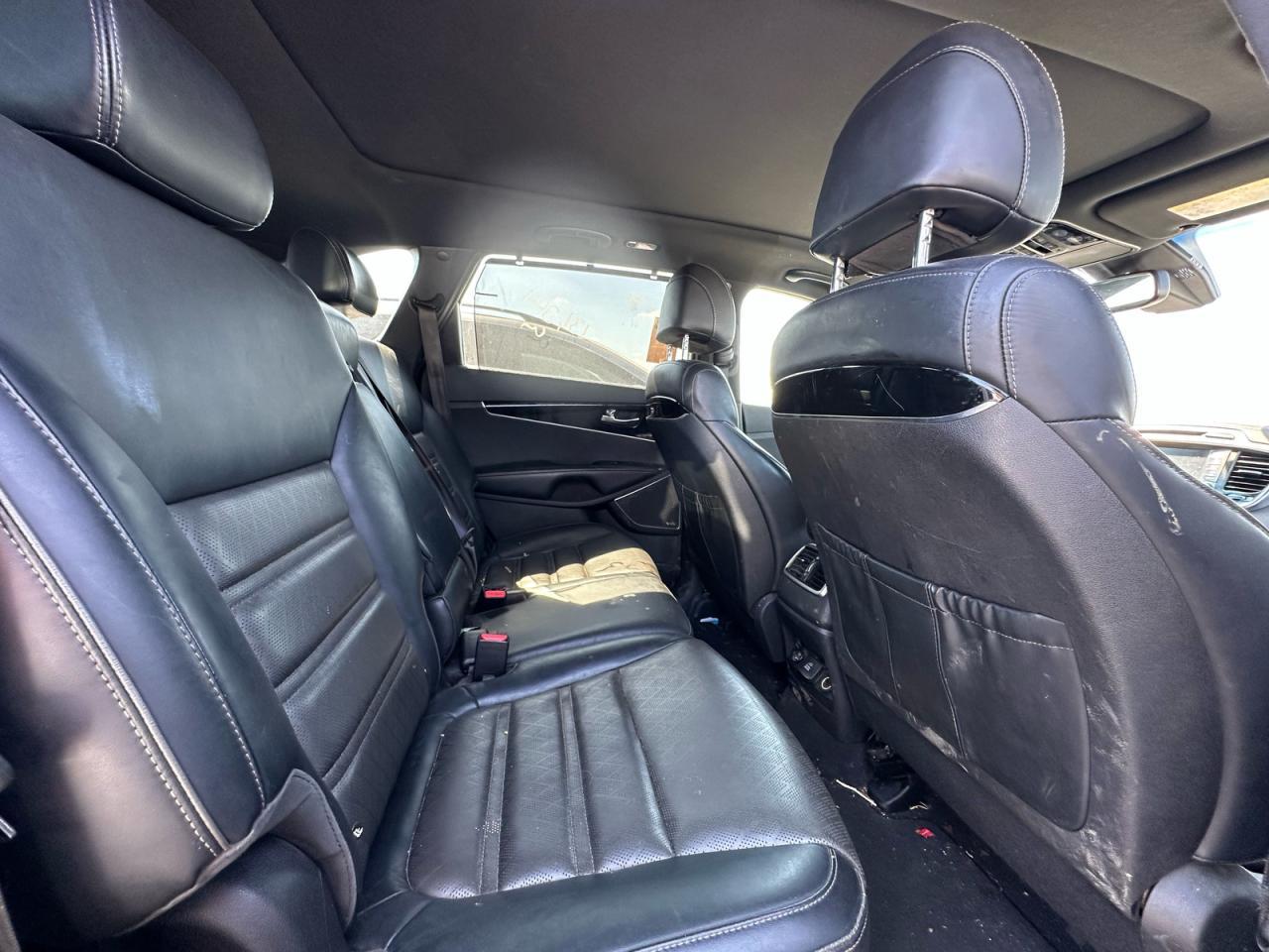 2017 KIA SORENTO