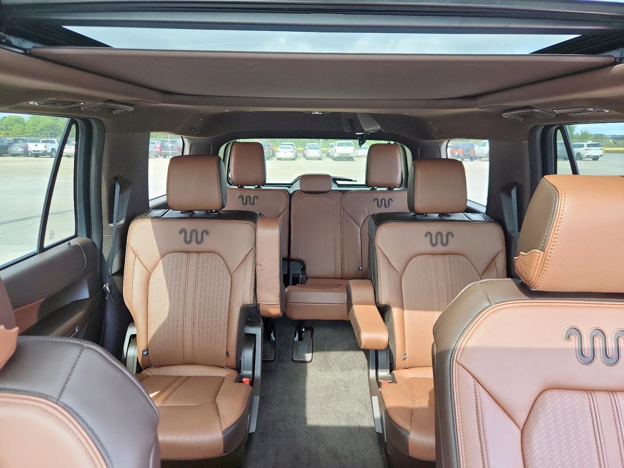 2024 FORD Expedition