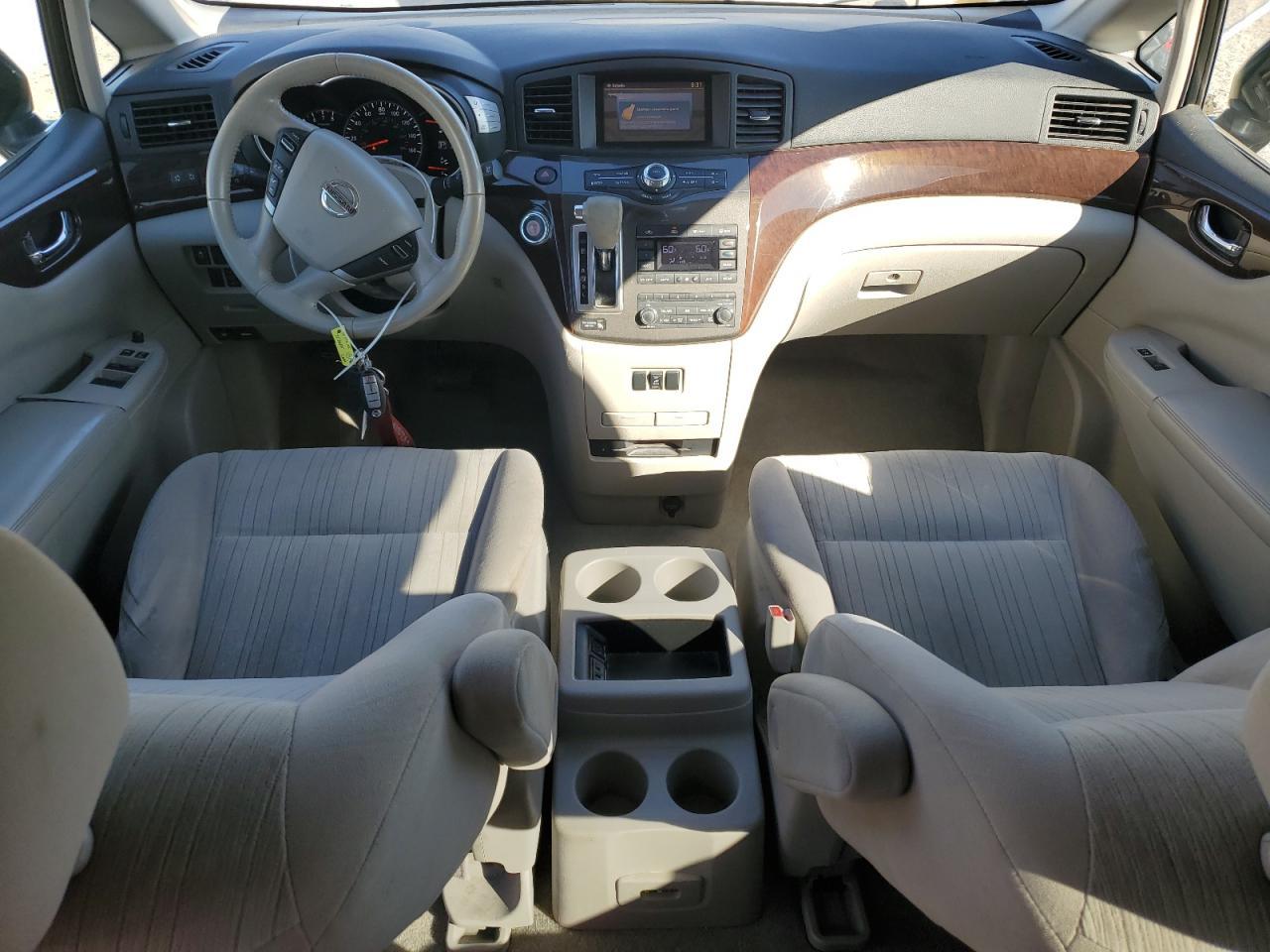 2015 NISSAN Quest