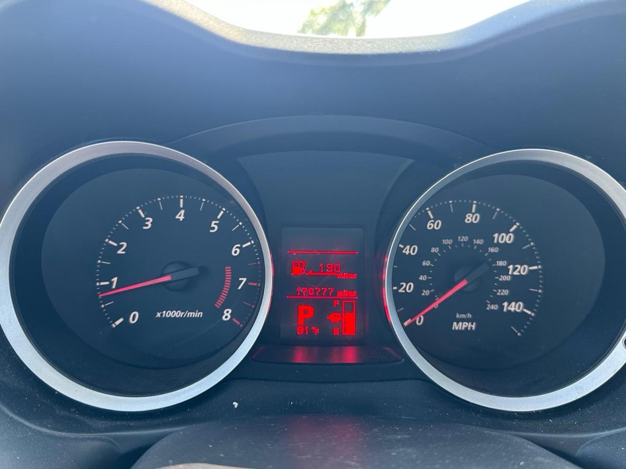 2011 MITSUBISHI LANCER