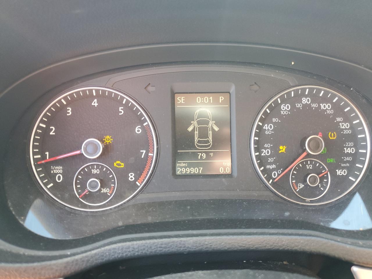 2012 VOLKSWAGEN Passat