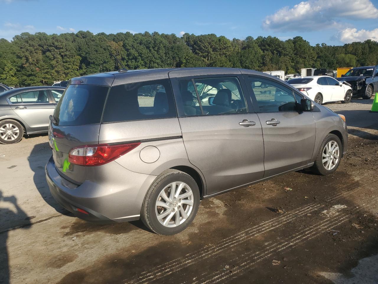 2013 MAZDA 5