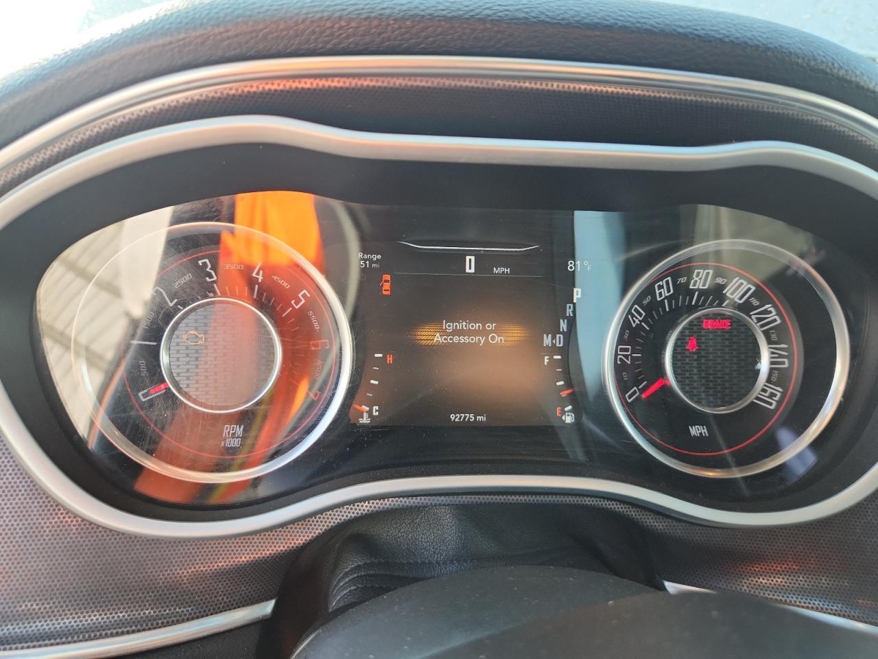 2016 DODGE Challenger