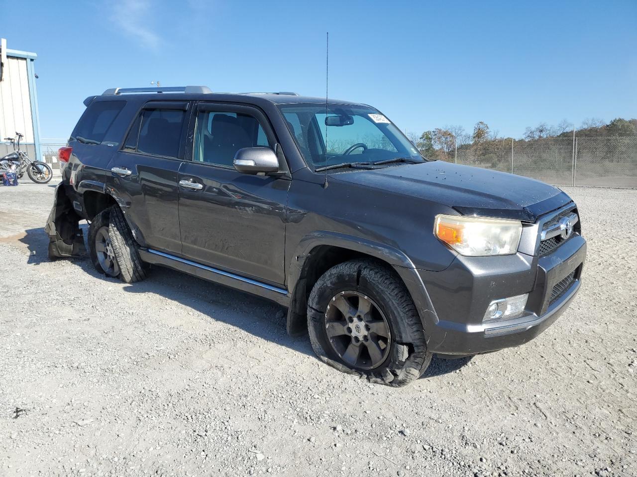2011 TOYOTA 4Runner