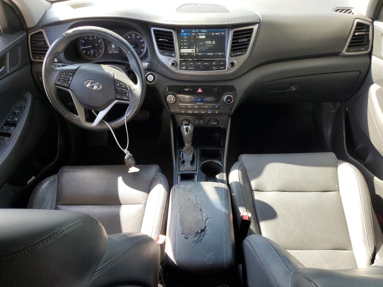 2016 HYUNDAI TUCSON