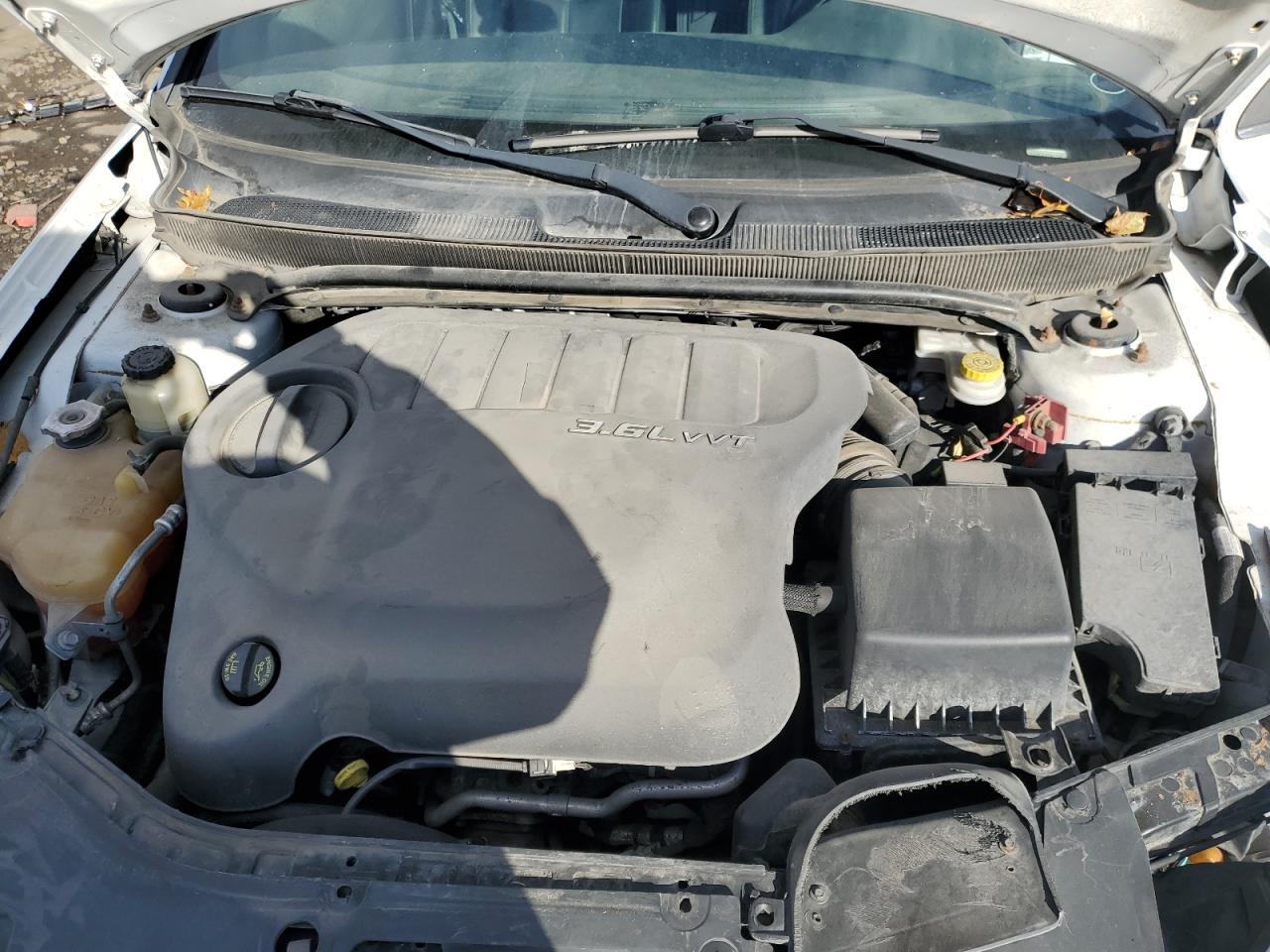 2014 CHRYSLER 200