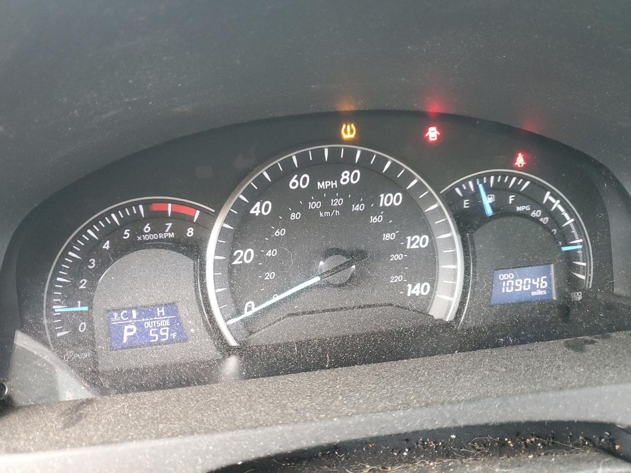 2012 TOYOTA CAMRY