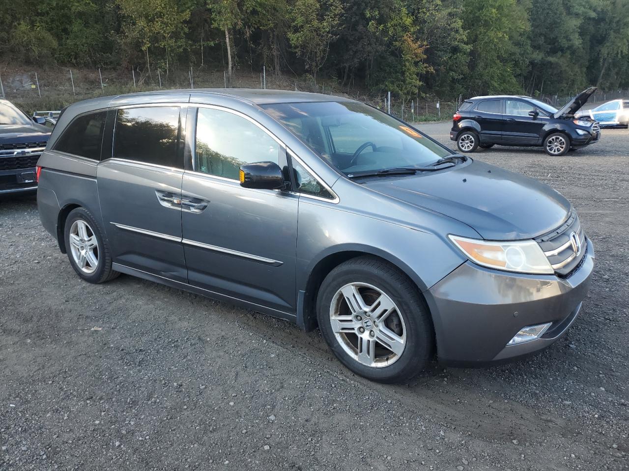 2011 HONDA ODYSSEY