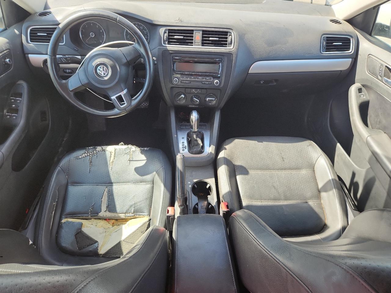 2013 VOLKSWAGEN JETTA
