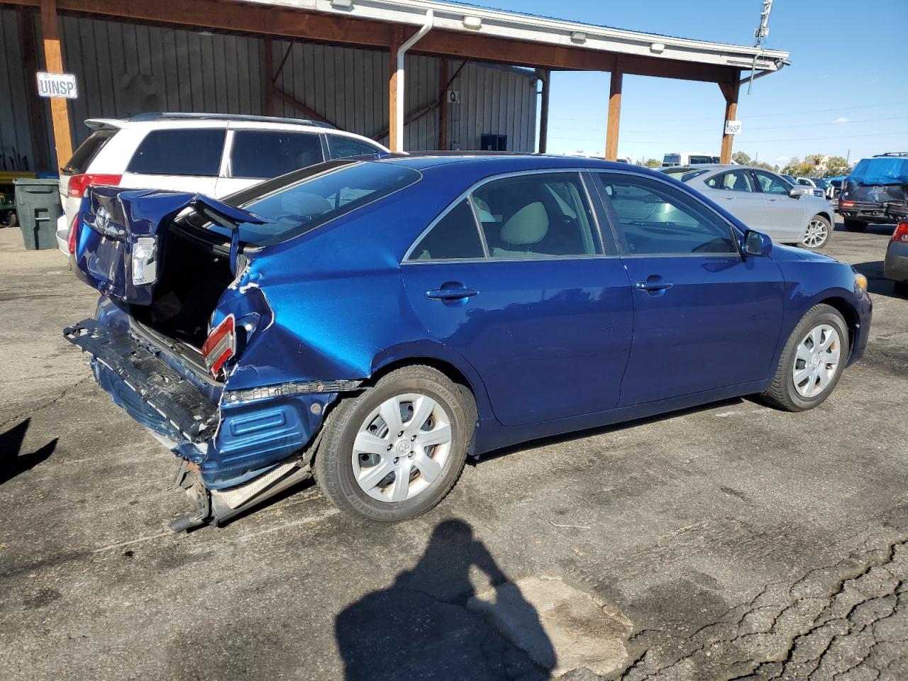 2011 TOYOTA CAMRY