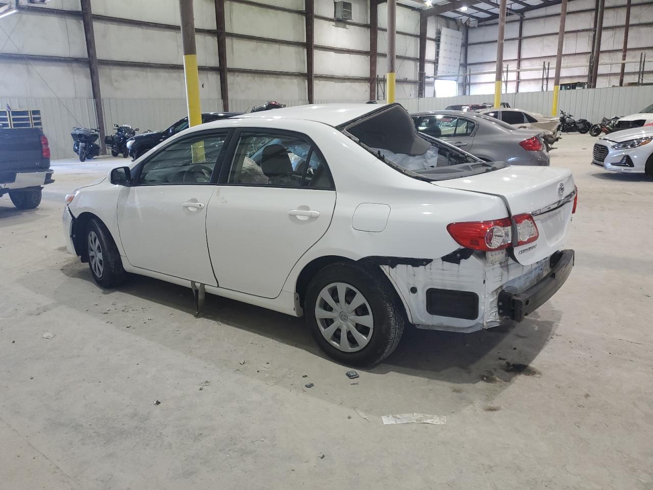 2011 TOYOTA COROLLA