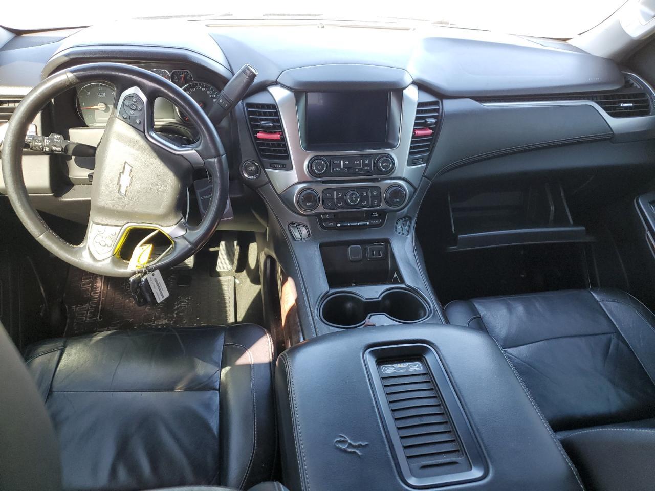 2017 CHEVROLET Suburban
