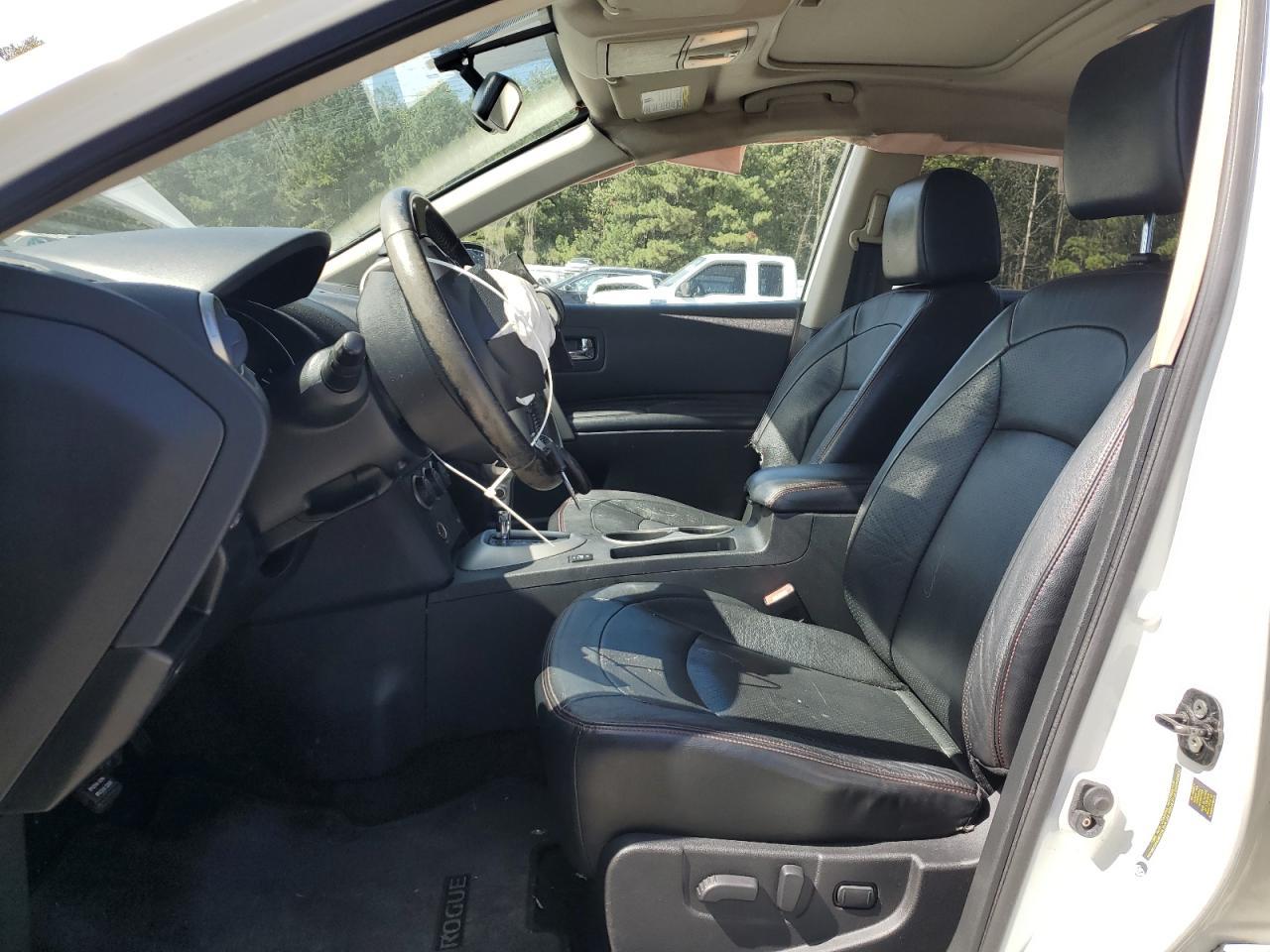 2011 NISSAN ROGUE