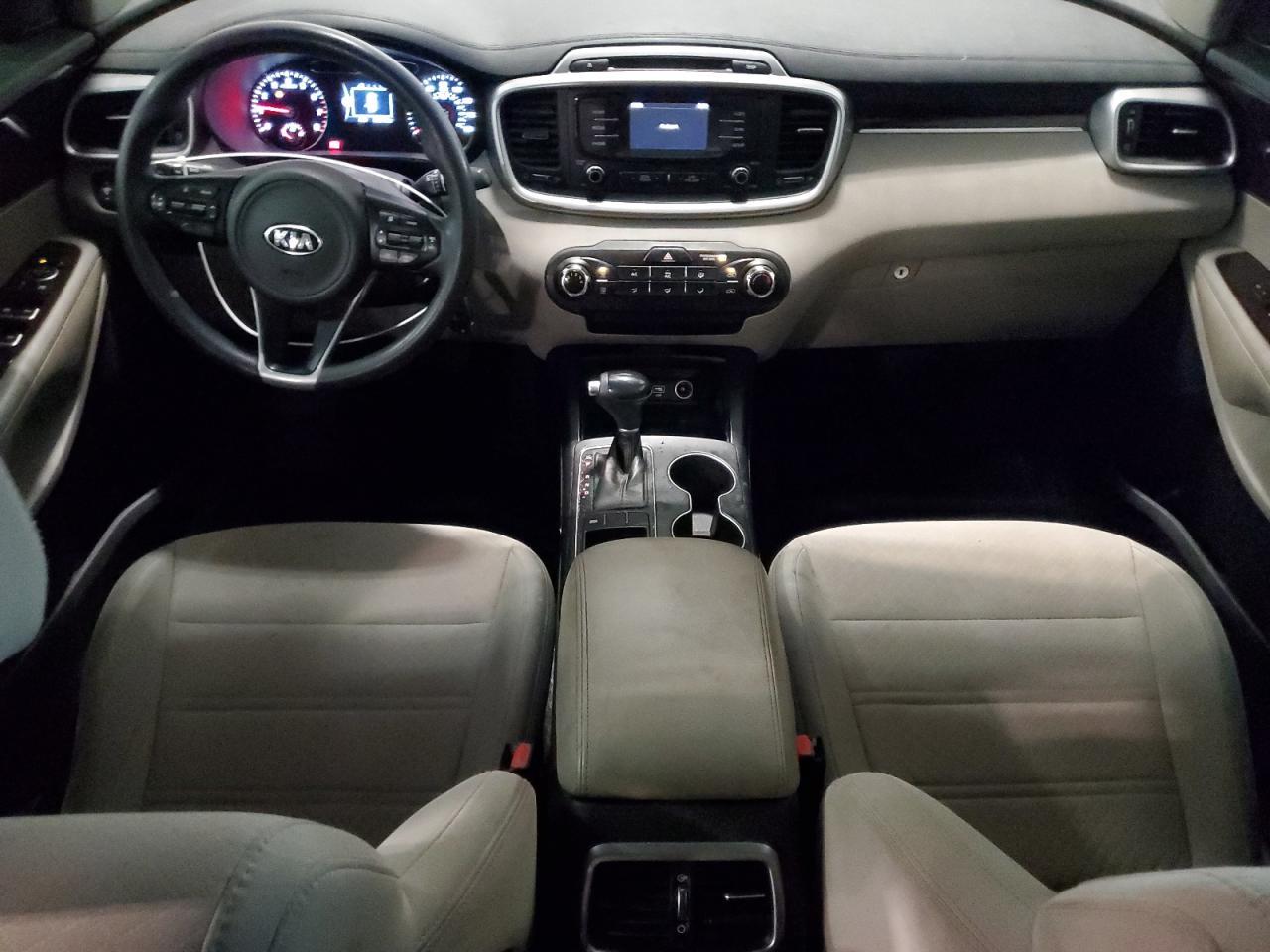 2017 KIA SORENTO