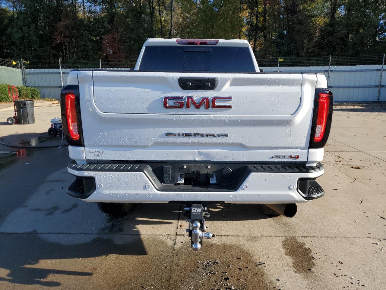 2022 GMC Sierra