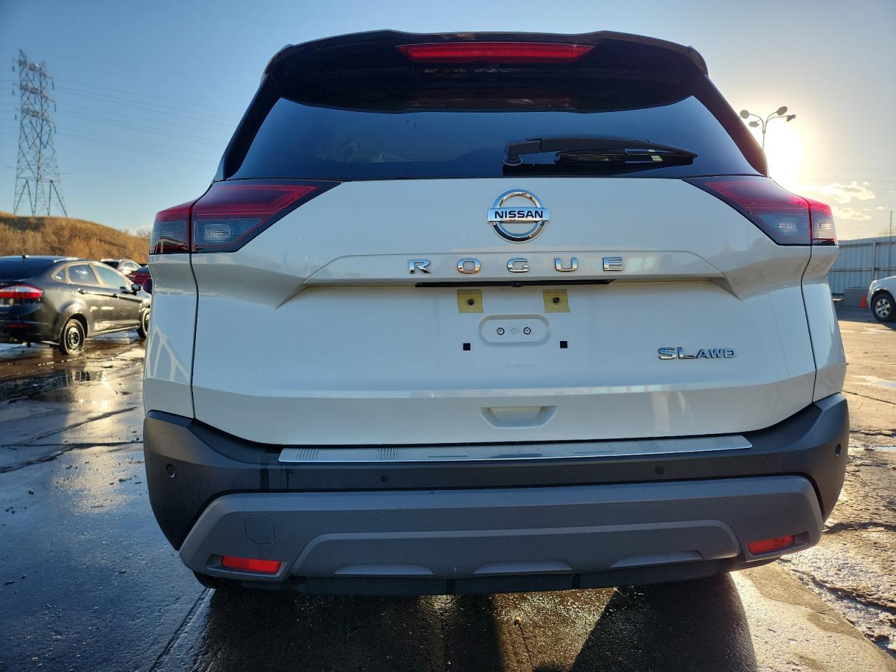 2021 NISSAN ROGUE