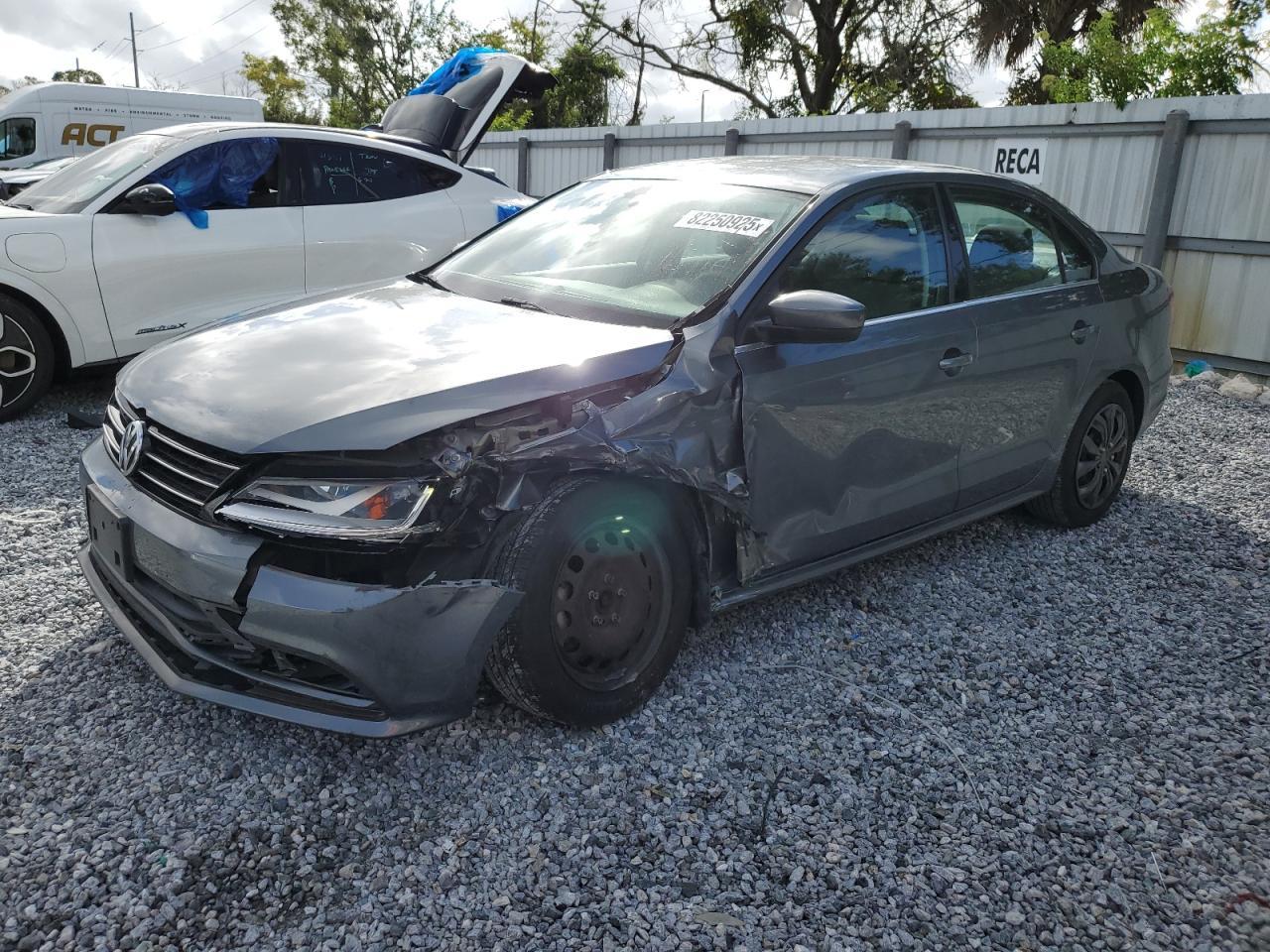 2017 VOLKSWAGEN JETTA