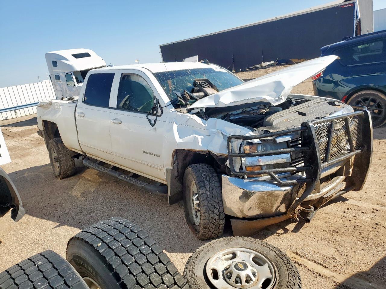 2018 CHEVROLET Silverado