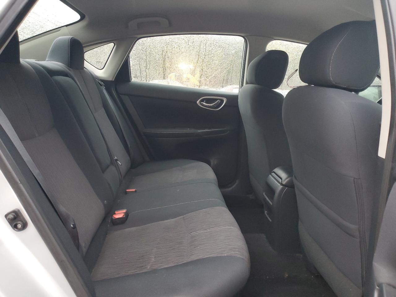 2015 NISSAN SENTRA